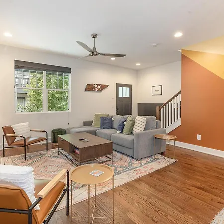 Nashville Comfort-Sleeps 10-3 Mins To 12 South